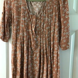 Mine brand. Size large. Smock top